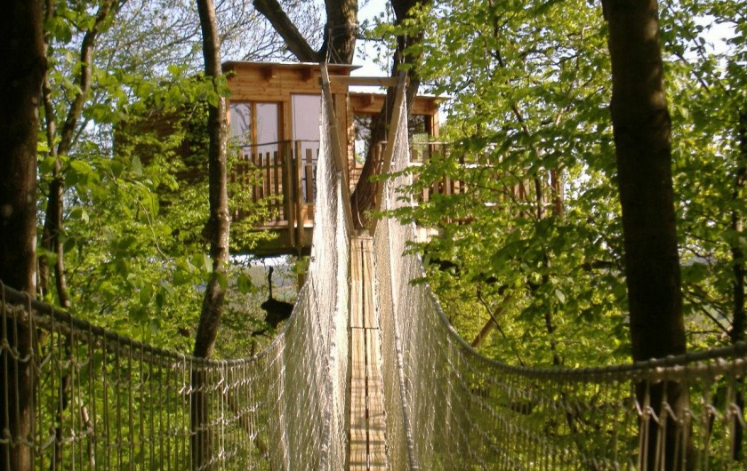 Location de vacances - Cabane dans les arbres à Signy-l'Abbaye - La lisière à 13 mètres