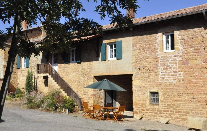 Location de vacances - Gîte à Saint-Julien - Le gîte Le Vigneronnage au Château du Jonchy à St Julien dans le Rhône (France)