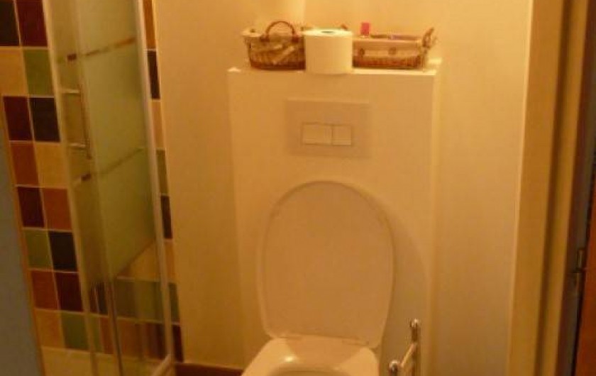 Location de vacances - Gîte à Vienne - toilette étage