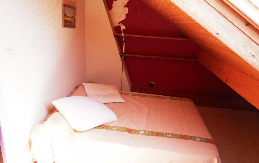 Location de vacances - Chalet à Saint-Bonnet-en-Champsaur - Chambre N° 6 Alcôve