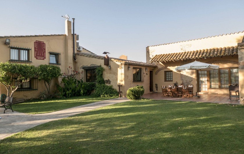 Location de vacances - Appartement à Castelló d'Empúries - L'entrée et le terrasse