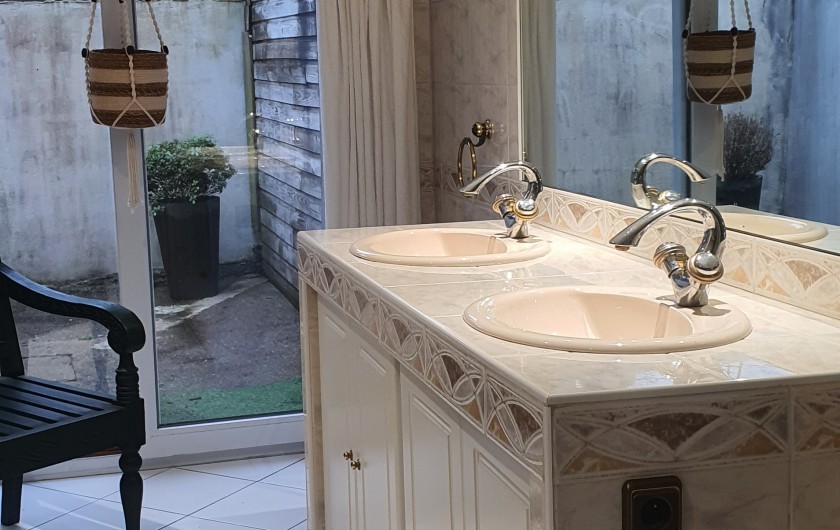 Location de vacances - Villa à Locoal-Mendon - Salle d'eau RDC