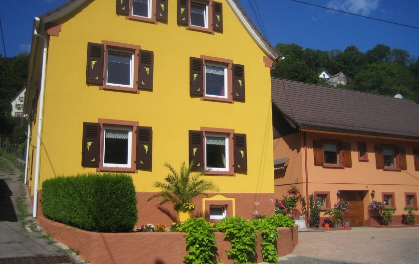 Location de vacances - Villa à Sondernach - façade vue de la route