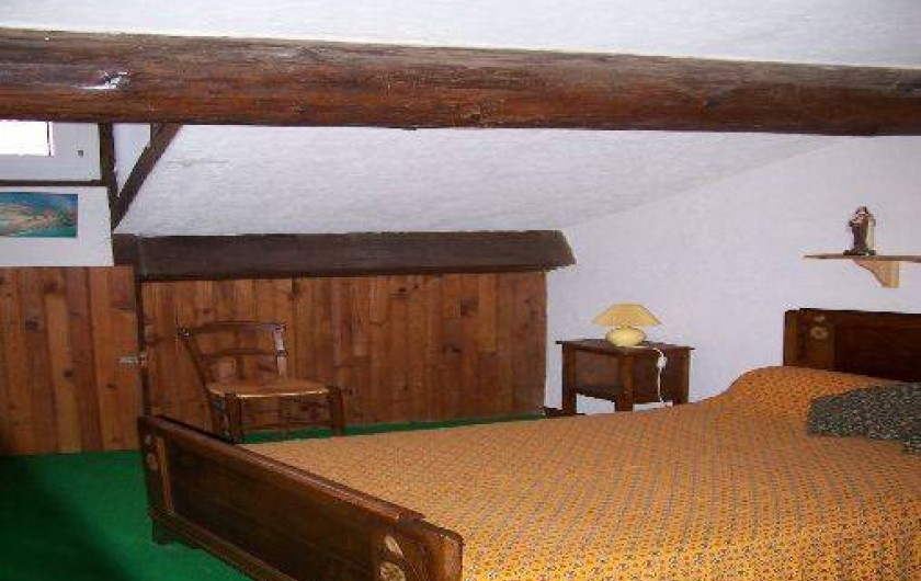 Location de vacances - Villa à Belcaire - Chambre 2 Lit en 140 + lit en 90