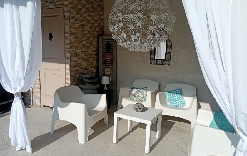Location de vacances - Gîte à L'Isle-sur-la-Sorgue - Salon de détente