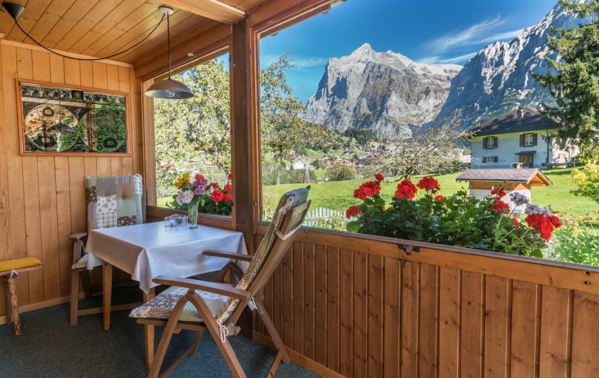 Location de vacances - Appartement à Grindelwald - vue du terrasse