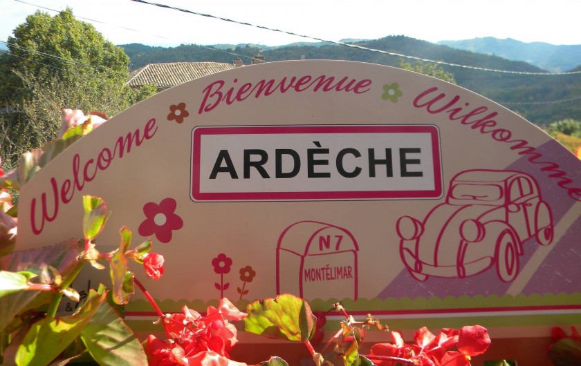Location de vacances - Gîte à Vals-les-Bains - Bienvenue en Ardèche chez Alice et Clément/Maison de caractère/randonnées