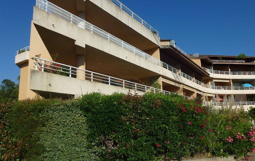 Location de vacances - Appartement à Porticcio - appartement 2 pièces de 55 m2 à 300 mètres de la plage d'Agosta