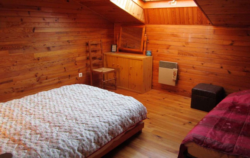 Location de vacances - Gîte à Valprionde - Chambre 3 avec un lit en 140 et un lit en 90