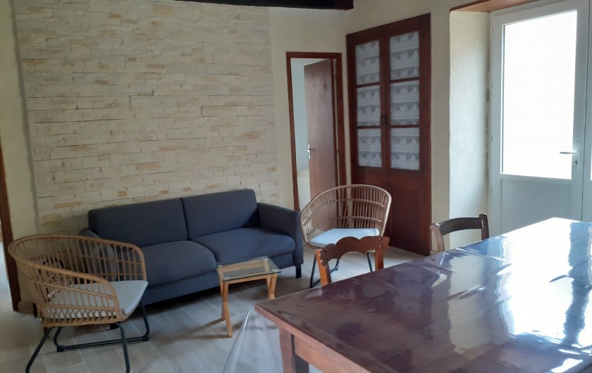 Location de vacances - Gîte à Sainte-Eulalie-d'Ans - Salle à manger vue SO