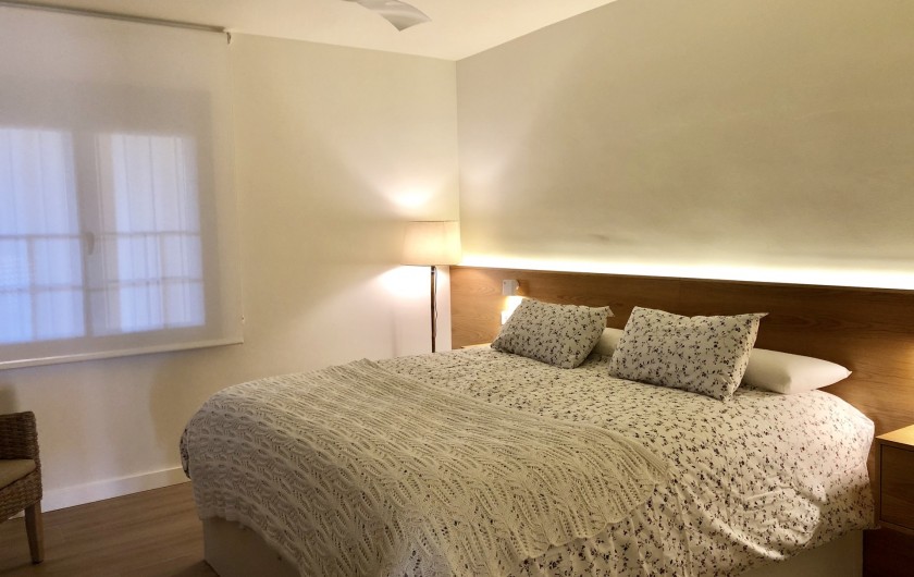 Location de vacances - Appartement à Urbanización Cabopino - Chambre à coucher lit king size 2 m