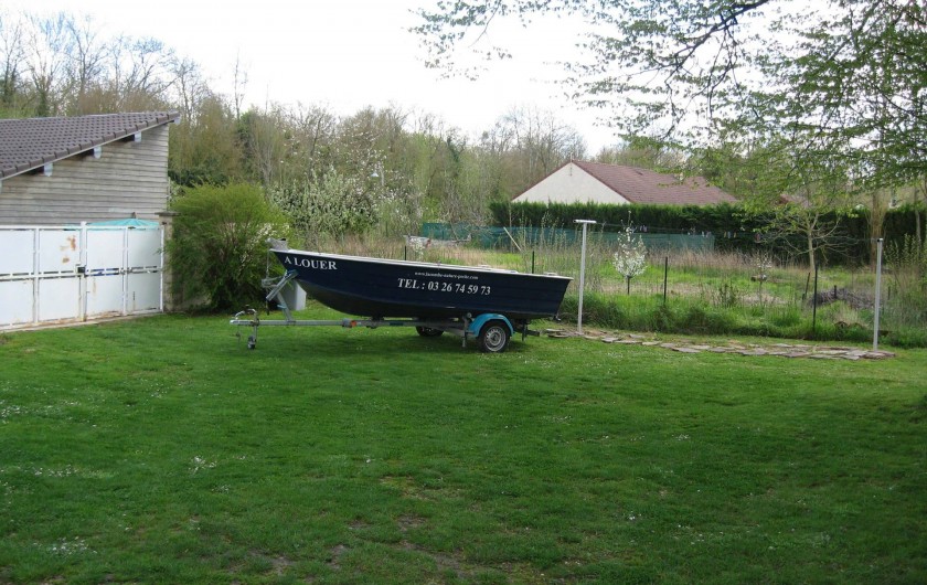 Location de vacances - Gîte à Isle-sur-Marne - Pour agrémenter votre séjour vous pouvez disposer d'un bateau sans permis