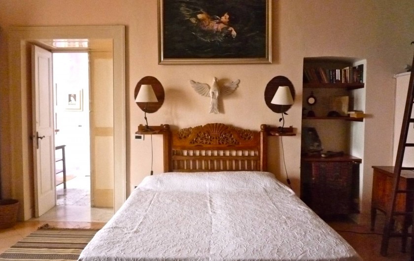 Location de vacances - Villa à Massa Lubrense - Chambre rose avec deux lits matrimonial