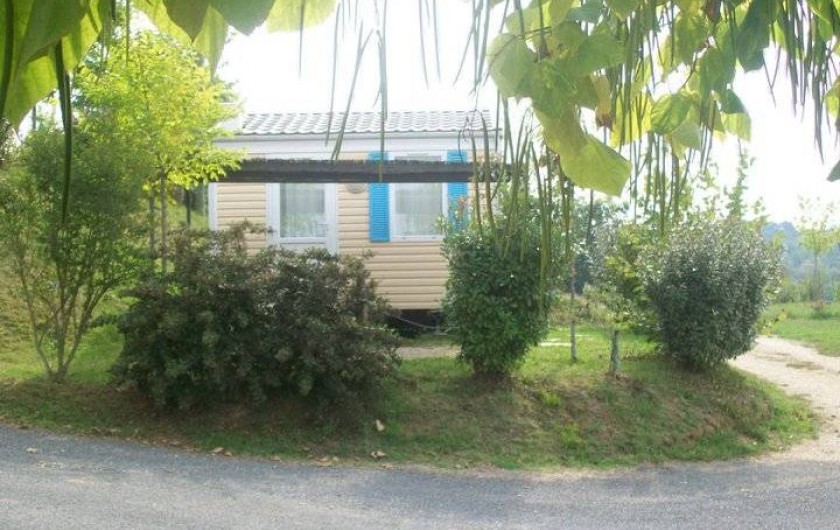 Location de vacances - Bungalow - Mobilhome à Villefranche-du-Périgord - Mobile Home ASTRIA : 2 p à partir de 50,00 EUR /nuit - 218,00 EUR /semaine