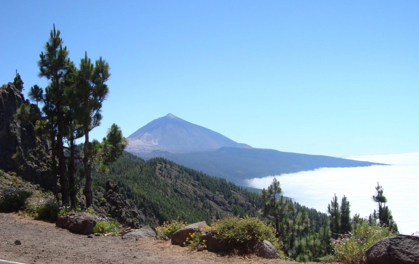 Location de vacances - Appartement à Los Cristianos - Le Teide volcan dominant l'île