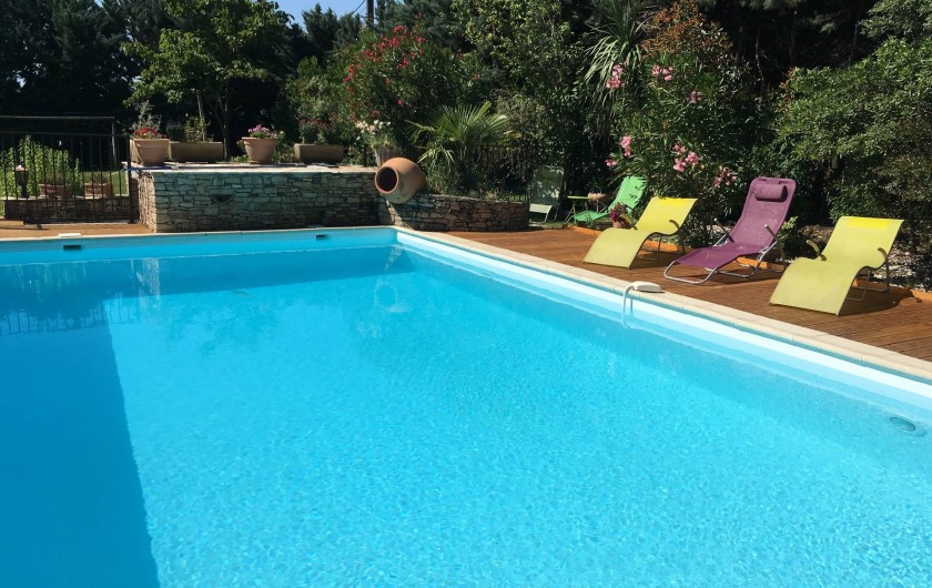 Location de vacances - Villa à Vézénobres - piscine eau adoucie 10,5mx5,50m 90m2 plage bois