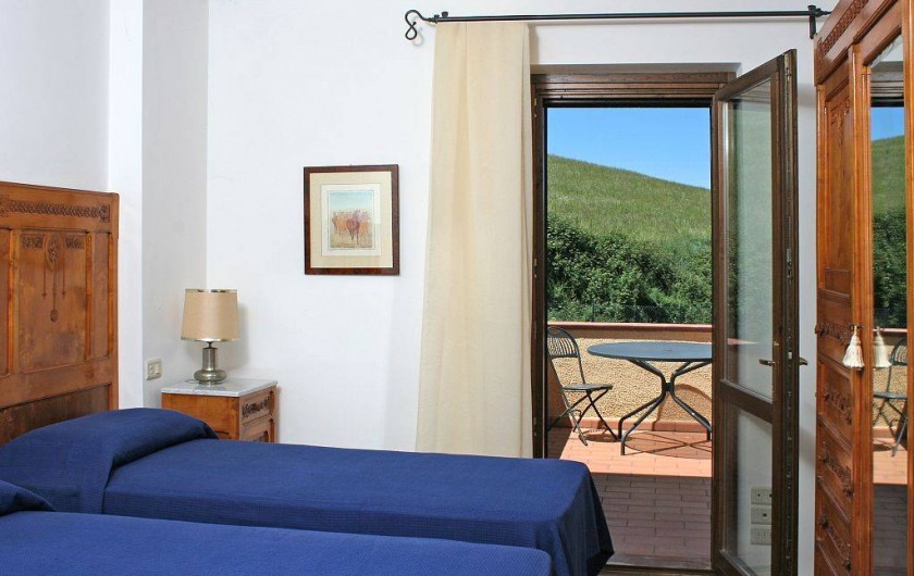 Location de vacances - Villa à San Venanzo - Chambre à coucher