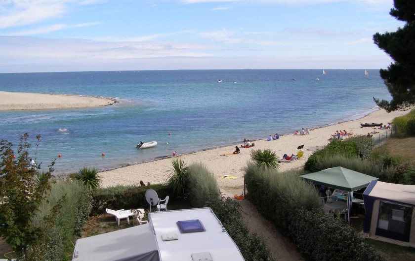 Location de vacances - Camping à Bénodet - Emplacement près de la plage