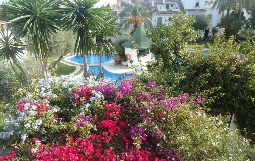 Location de vacances - Chalet à Marbella - vue depuis la 1ère chambre