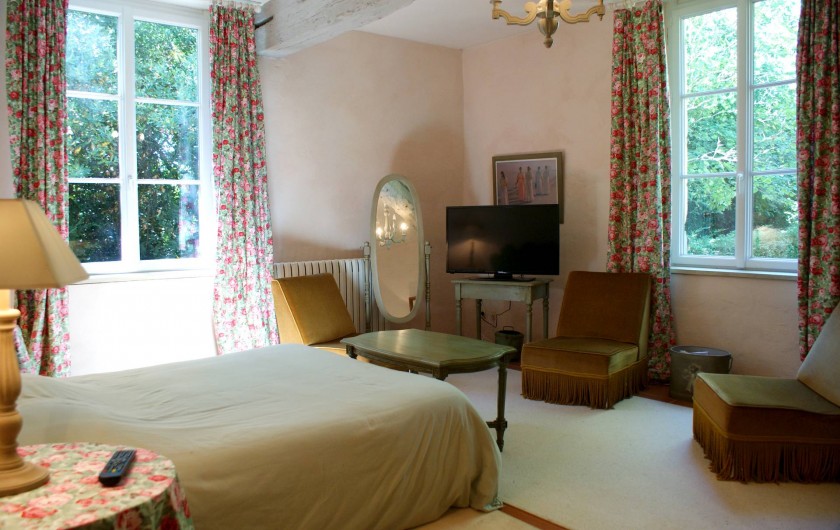 Location de vacances - Chambre d'hôtes à Saint-Léger - Suite familiale : chambre parentale avec lit de 160