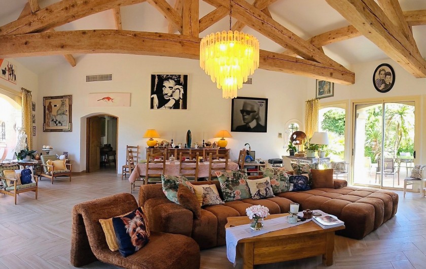 Location de vacances - Villa à Saint-Tropez - Salon / Séjour
