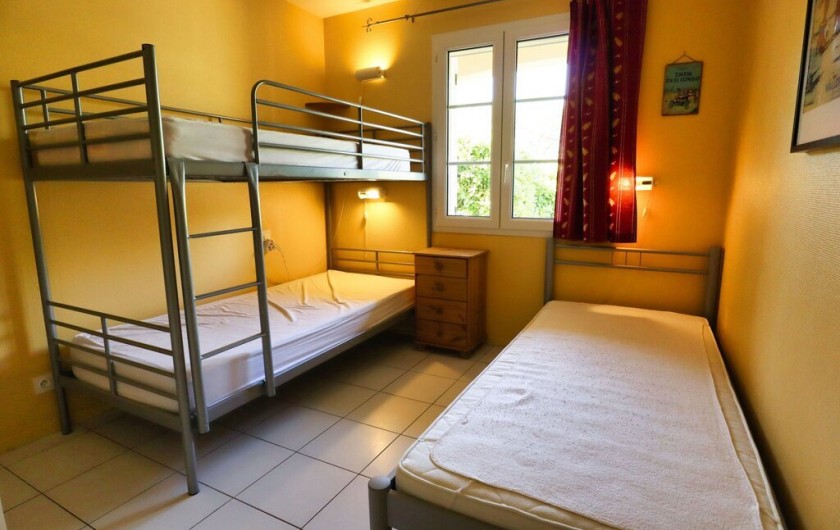 Location de vacances - Villa à Caromb - Chambre Tintin