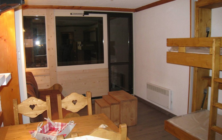 Location de vacances - Studio à La Plagne - Coin couchage a cote de la cuisine avec lits rabattables separemment
