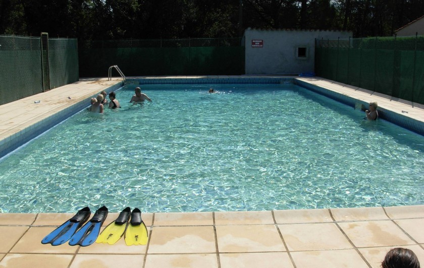 Location de vacances - Villa à Le Boulou - piscine