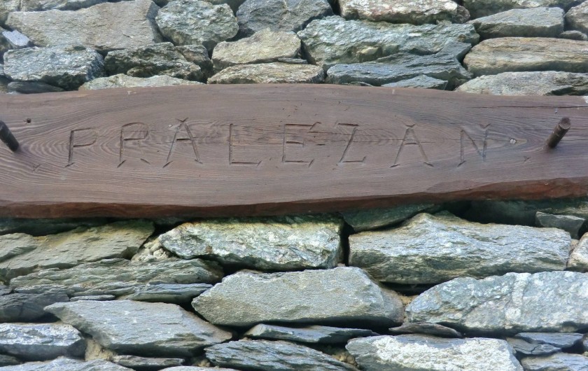 Location de vacances - Chalet à Station de Valfréjus - Nom du chalet "Pralezan"