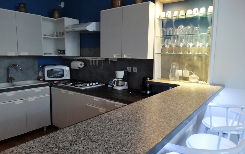 Location de vacances - Appartement à Saumur - cuisine aménagée