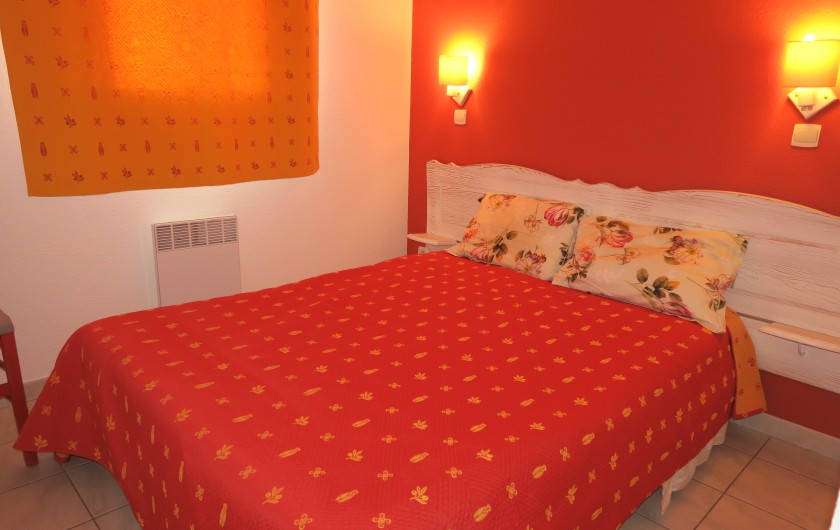 Location de vacances - Maison - Villa à Salavas - Chambre avec lit double