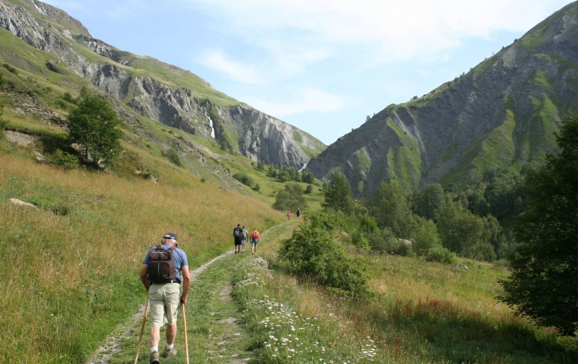Location de vacances - Chalet à Mizoën - sentier de randonnées