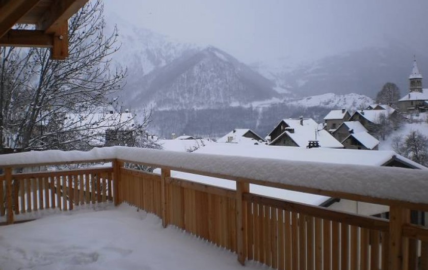 Location de vacances - Chalet à Mizoën - terrasse l'hiver