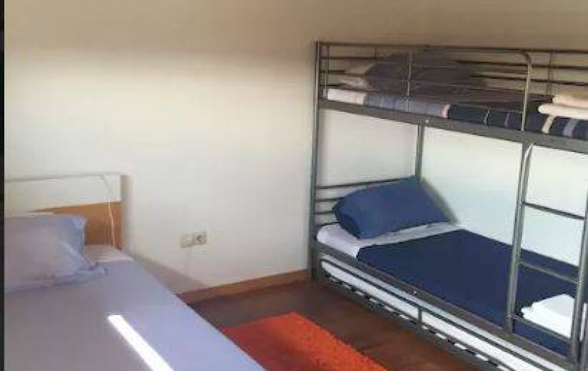 Location de vacances - Villa à Santo André - 1 lit double et 1 lit superposé