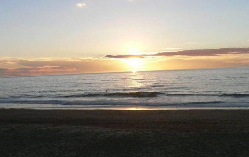 Location de vacances - Chalet à Ondres - Coucher de soleil sur la plage de Ondres