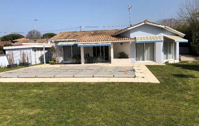 Location de vacances - Villa à Arès - bâche d'hivernage