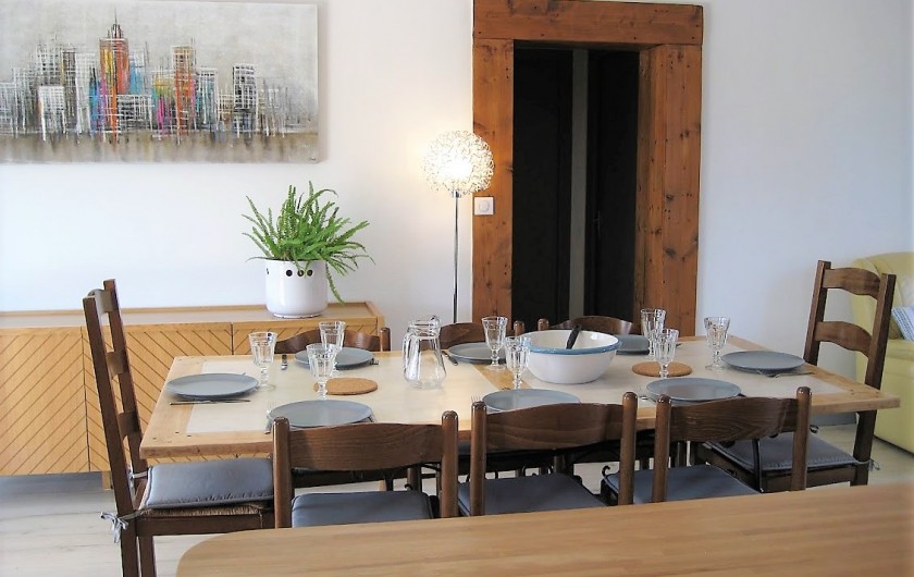 Location de vacances - Villa à Saint-Jean-de-Maruéjols-et-Avéjan - salle a manger