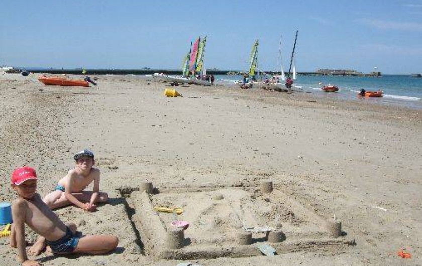 Location de vacances - Villa à Tourlaville - PLAGE DE COLIGNON