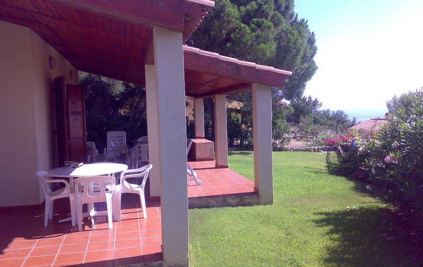 Location de vacances - Villa à Costa Rei - Veranda - pelouse