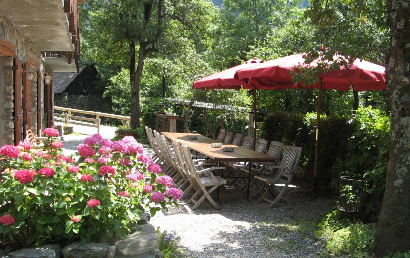 Location de vacances - Chalet à Vaujany - Garden in summer