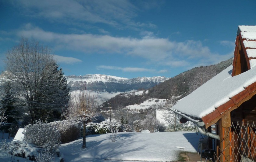 Location de vacances - Chalet à Theys - vue Chartreuse hiver