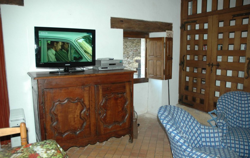 Location de vacances - Maison - Villa à Bézenac - Dans le coin salon, télévision, DVD, Magnétoscope
