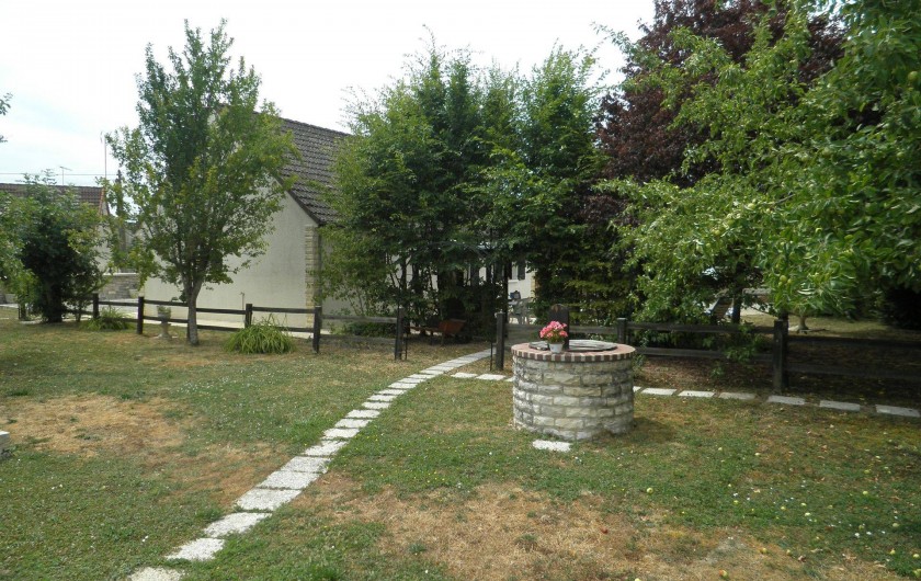 Location de vacances - Maison - Villa à Ancy-le-libre - Grand jardin