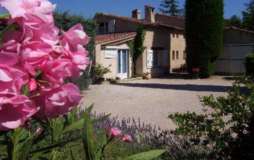 Location de vacances - Villa à La Cadière-d'Azur - PARKING FERME