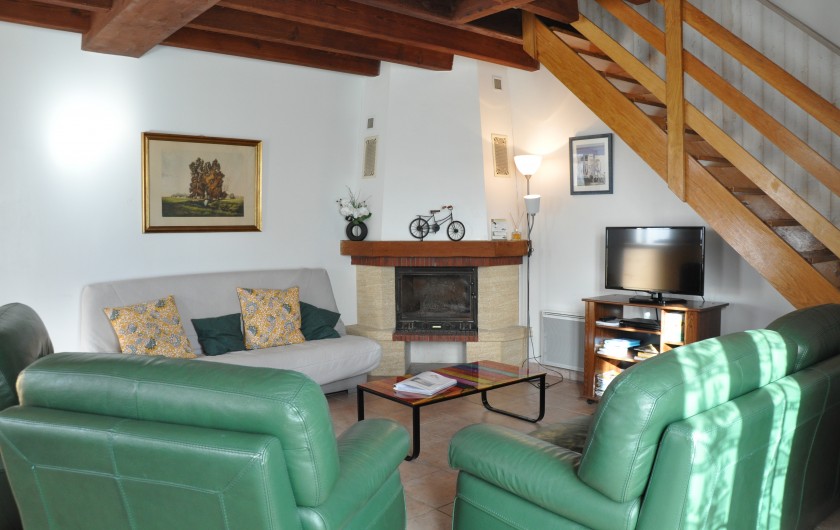 Location de vacances - Gîte à La Gripperie-Saint-Symphorien - Salon "Oléron", 8 personnes