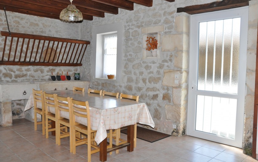 Location de vacances - Gîte à La Gripperie-Saint-Symphorien - Salle à manger "Oléron", 8 personnes