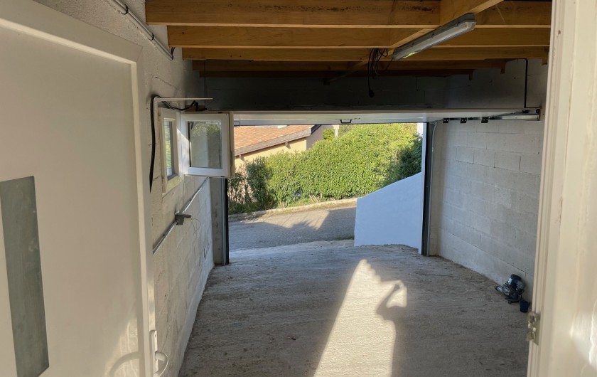 Location de vacances - Villa à Porticcio - Garage d'accès direct (plain-pieds)