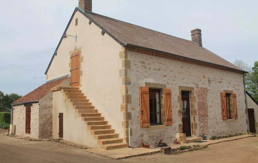 Location de vacances - Maison - Villa à Cercy-la-Tour - Façade du Gîte