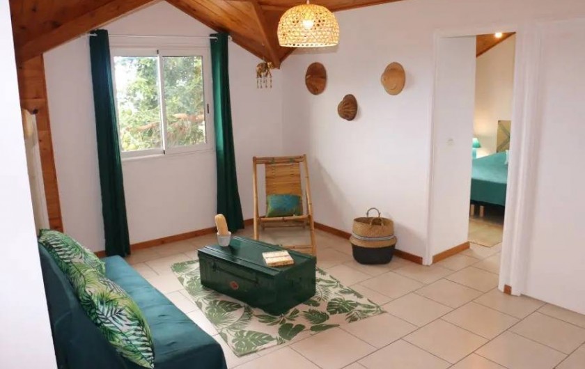 Location de vacances - Villa à L'Étang-Salé - Salon "Savanne" à l'étage , vue Océan Indien