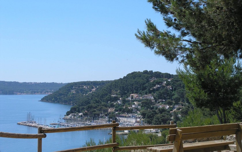 Location de vacances - Villa à Istres - Belvedere des Bolles à 120m du Gite
